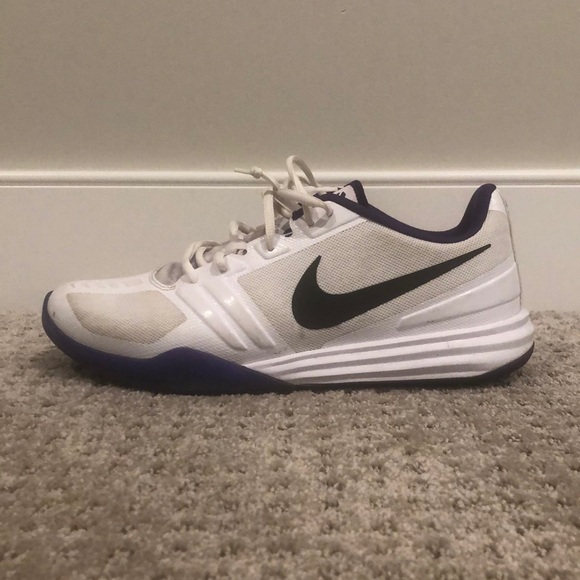 kobe mentality white